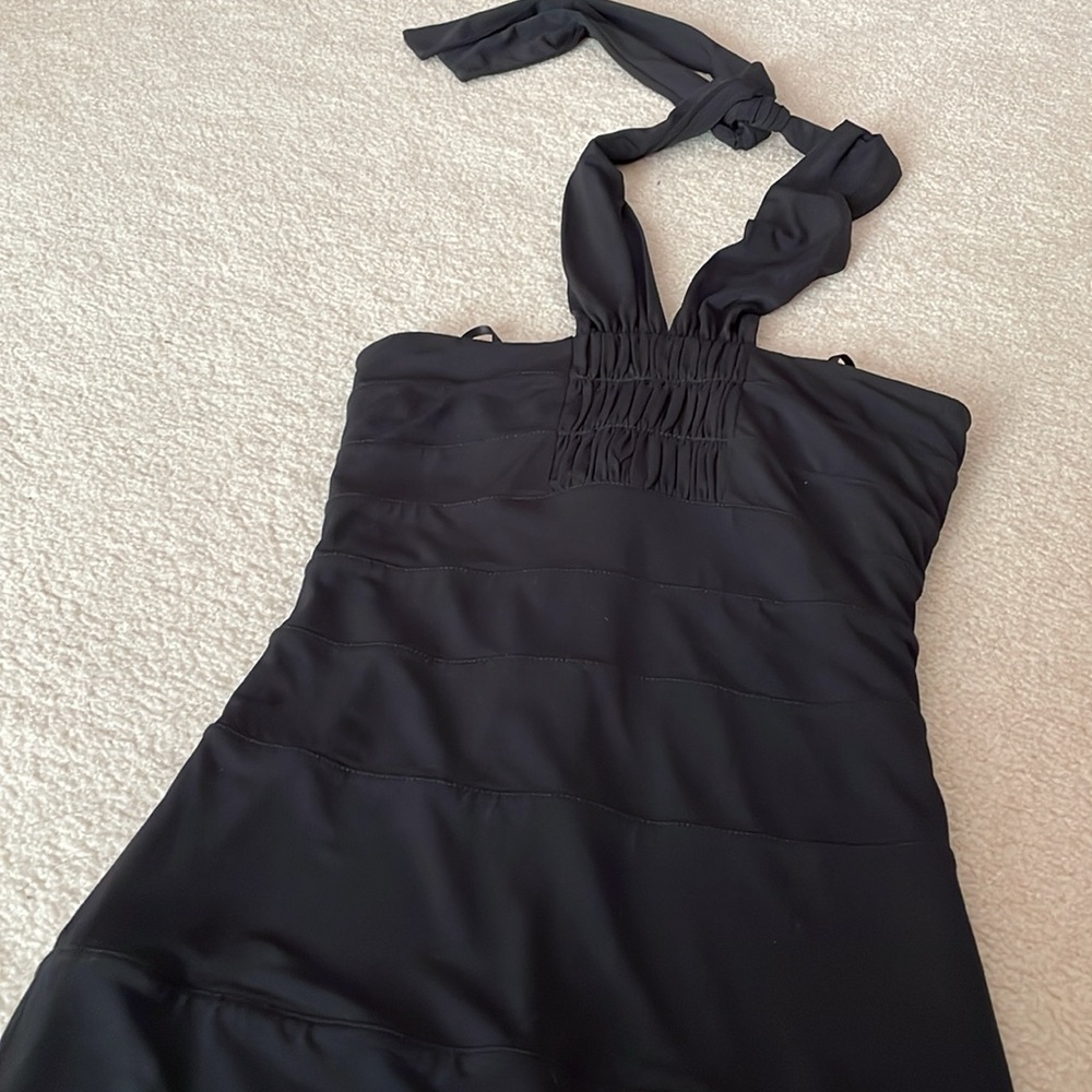 NWT BCBG tiered jersey black halter dress - Picture 4 of 7